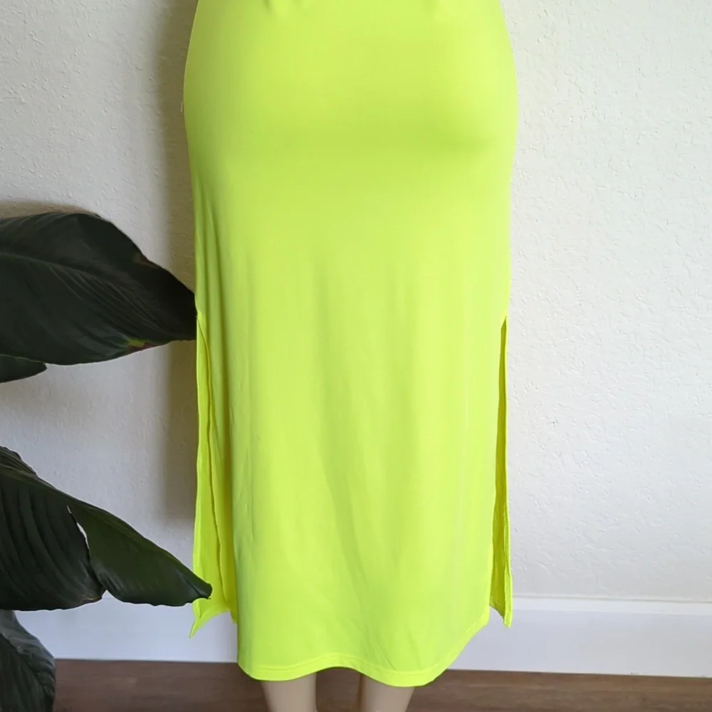Posh Peanut Neon Green Maxi Dress Small - Picture 5 of 8